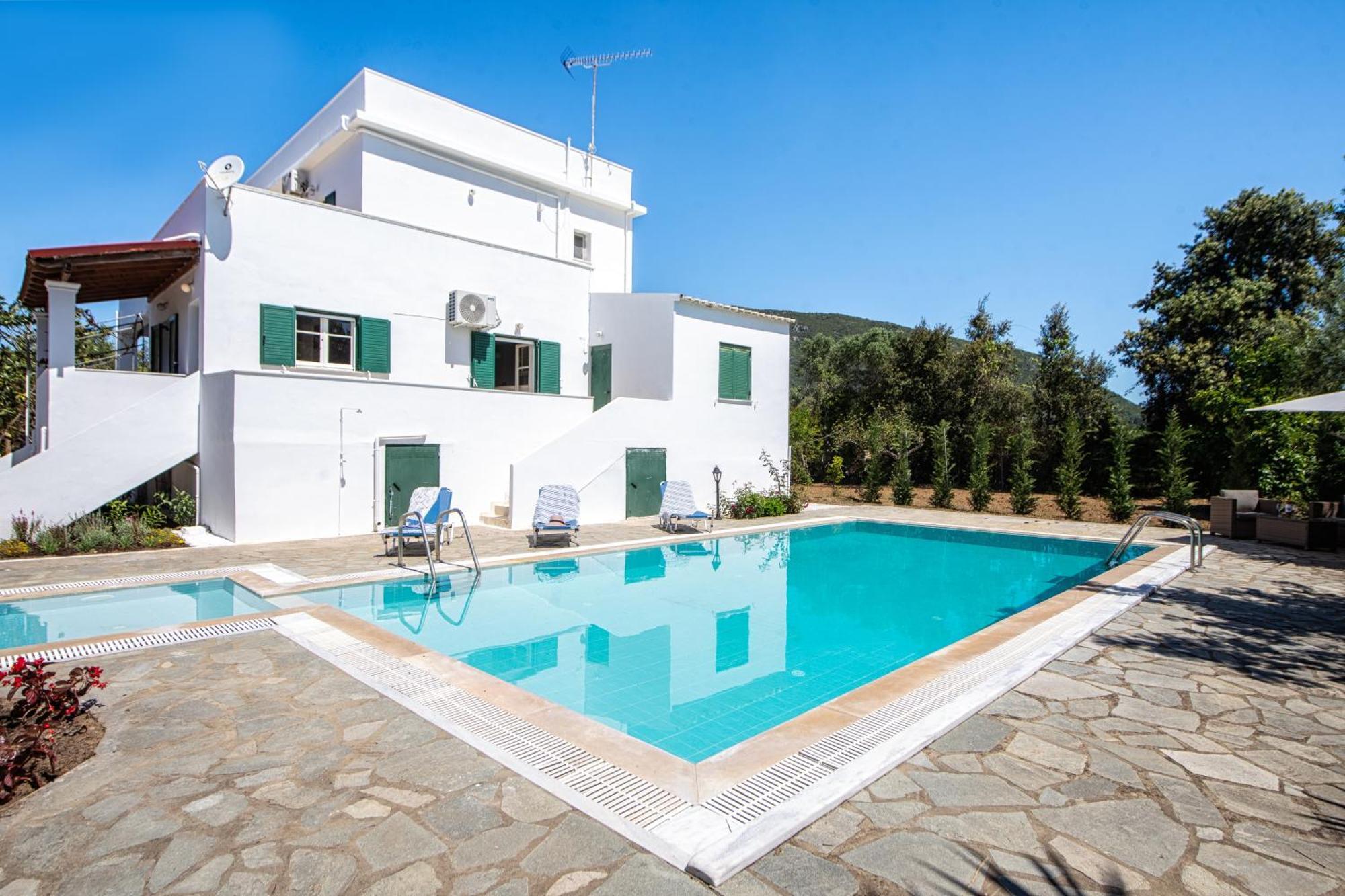 Villa Secret Garden Villa-3bd, Pool & Bbq In *