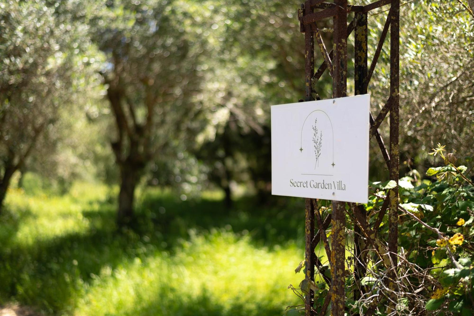 Villa Secret Garden Villa-3bd, Pool & Bbq In Halikounas