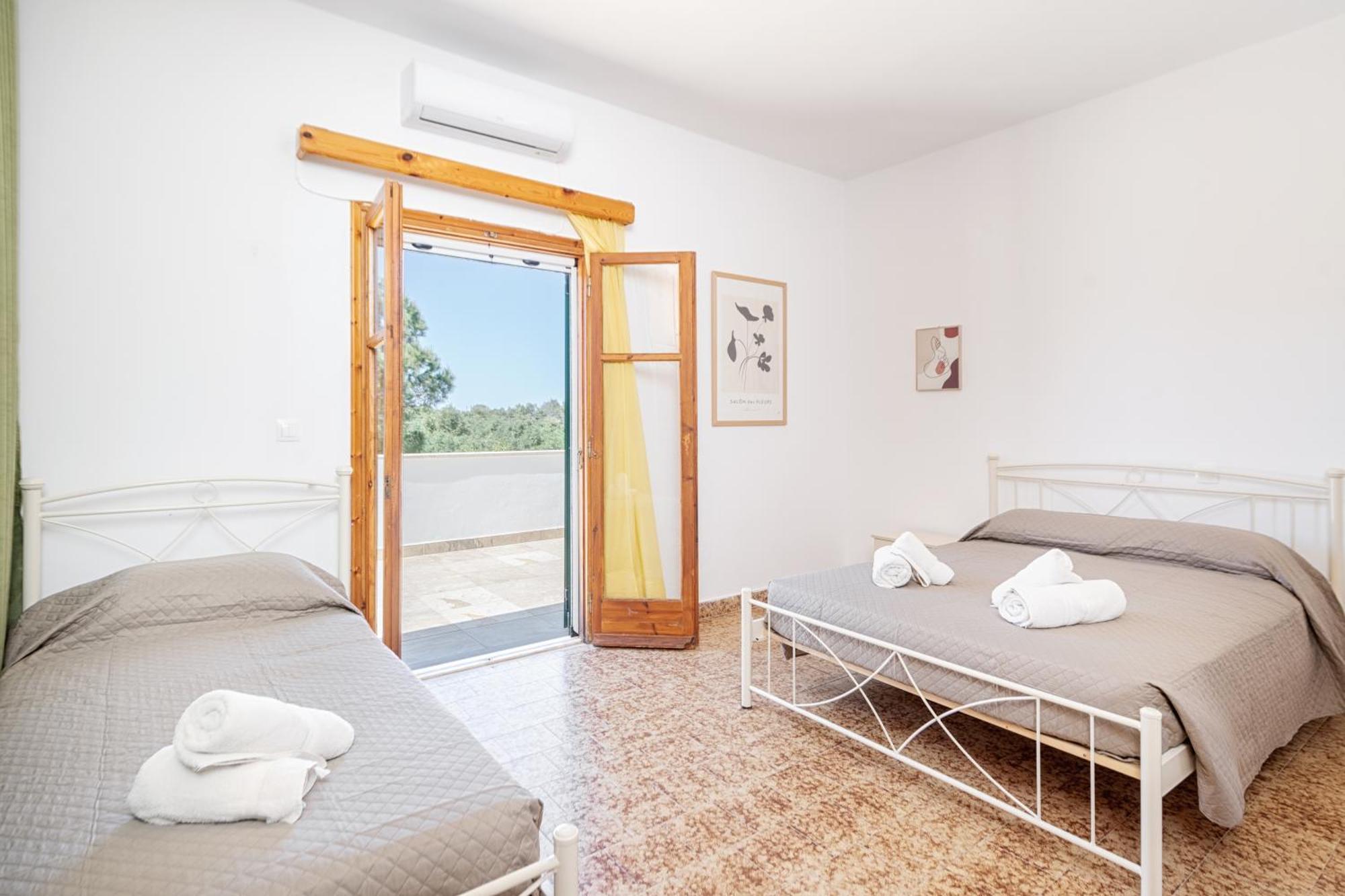 Secret Garden Villa-3bd, Pool & Bbq In Villa Halikounas