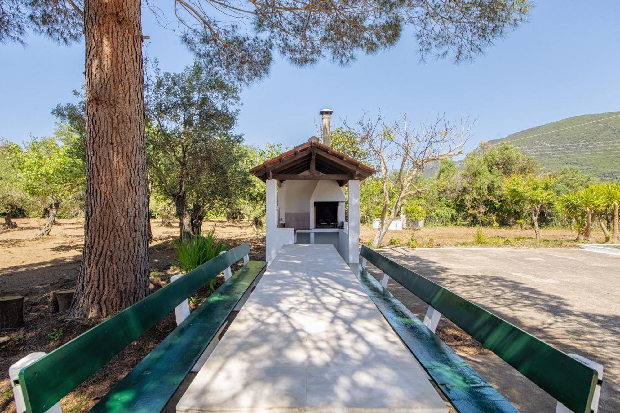 Villa Secret Garden Villa-3bd, Pool & Bbq In Halikounas